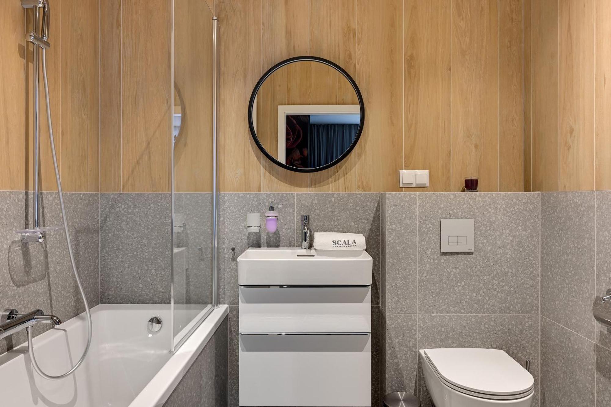 Scala 60D City Center Apartments With Parking By Lion Apartments Gdansk Ngoại thất bức ảnh
